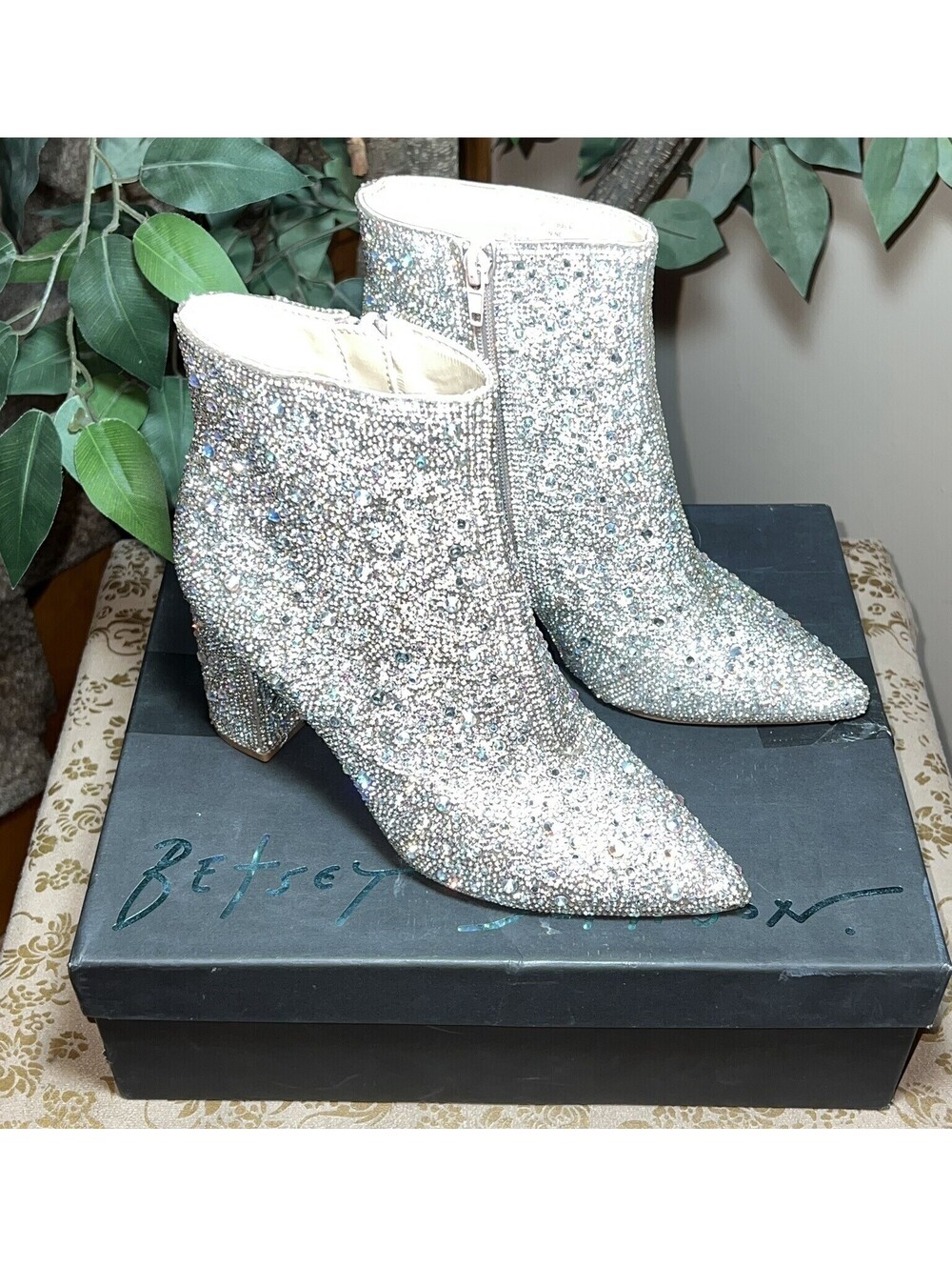Betsey Johnson Womens Ankle Boot Bootie SB Cady Silver Rhinestone Size 6 W